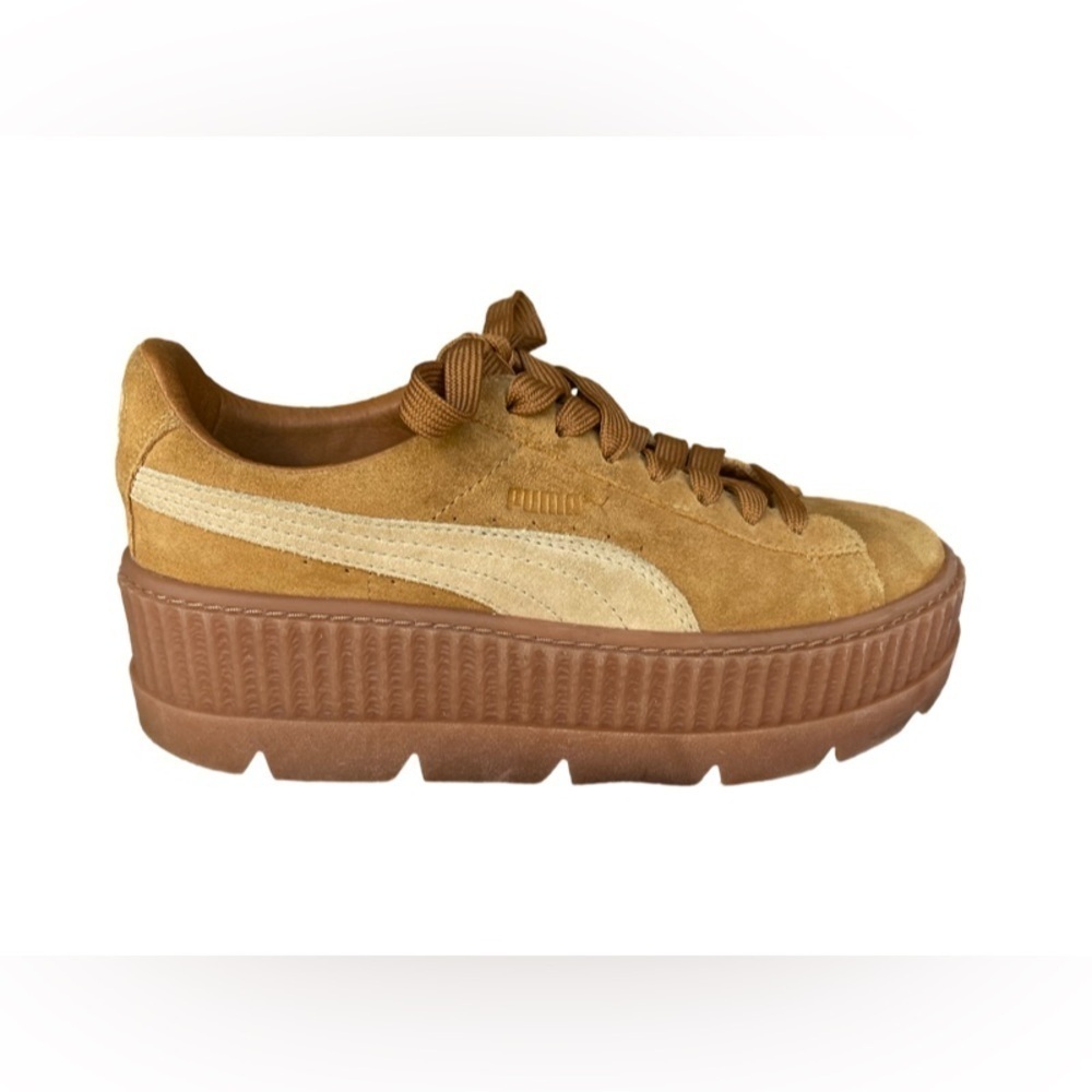 Fenty x Puma Cleated Creeper Suede Womens Gold Yellow Lifestyle Sneaker Size 7.5